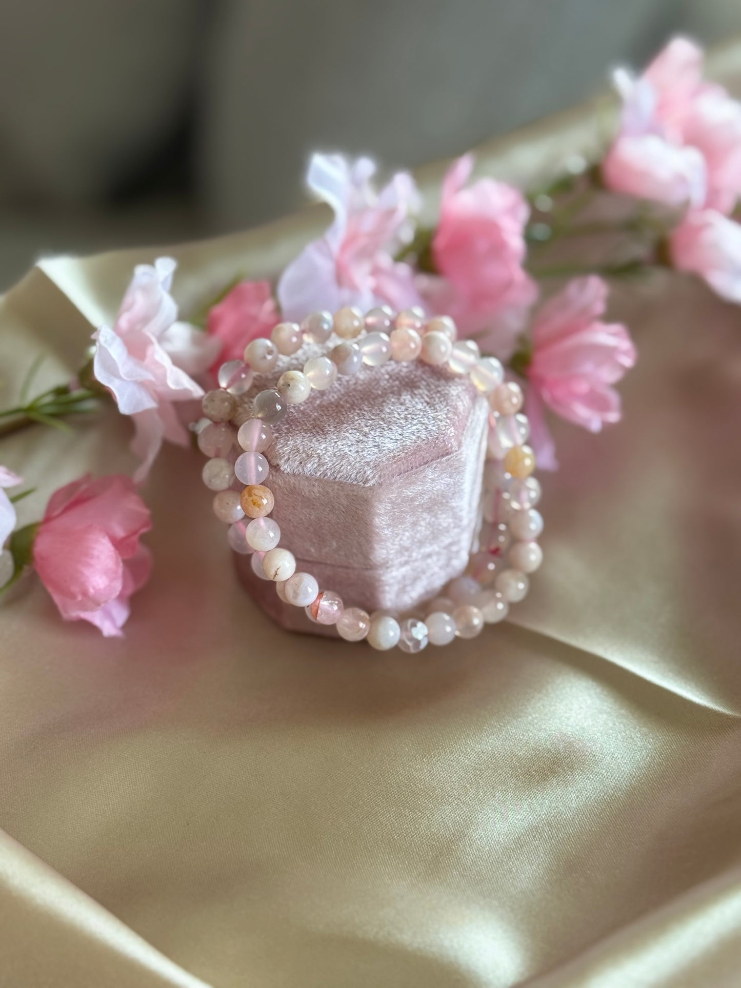 Flower Agate Bracelet