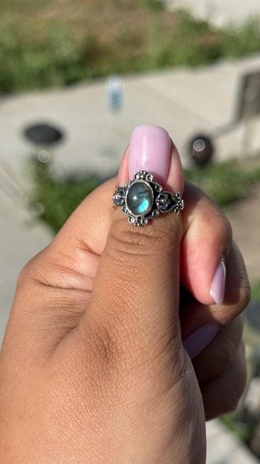Labradorite blossom sz 7