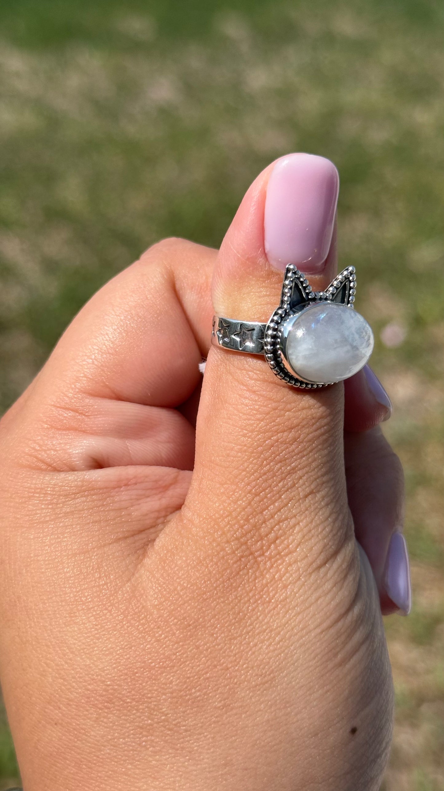 Purrrrfect Moonstone Ring sz 9