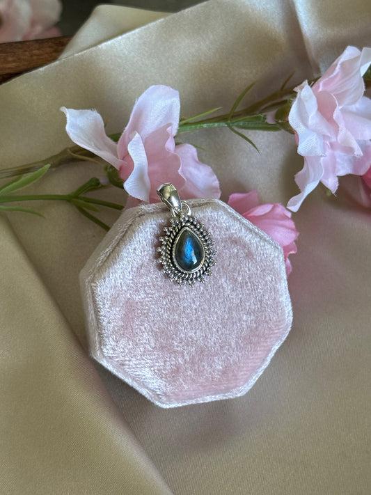 Tear drop Labradorite in Sterling Silver
